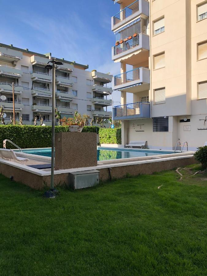 Apartamento Paris Salou Bagian luar foto