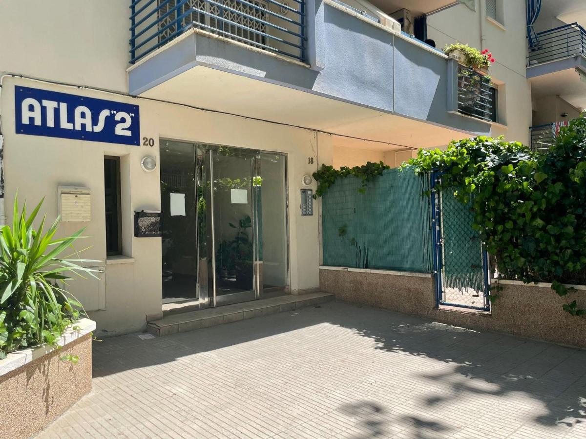 Apartamento Paris Salou Bagian luar foto