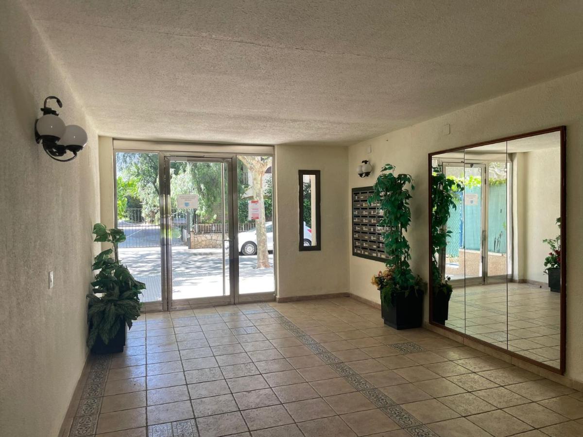 Apartamento Paris Salou Bagian luar foto